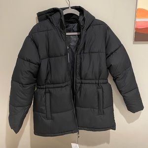 Hollister Puffer Jacket Size Small Black Color